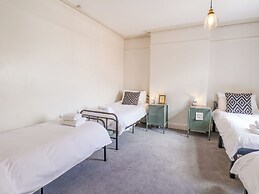 12 Westfield Terrace