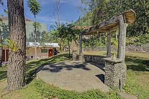 OYO 3208 Villa Inn App Trawas Bintaro Syariah