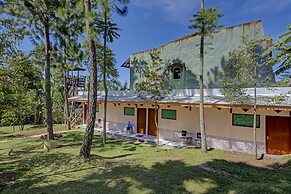 OYO 3208 Villa Inn App Trawas Bintaro Syariah