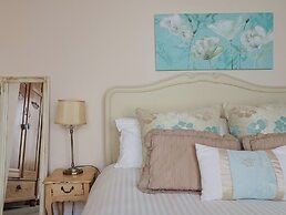 Apartment 1, Durham House