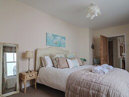 Apartment 1, Durham House