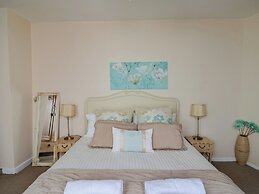 Apartment 1, Durham House