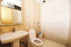 Hotel Lav Kush Deluxe