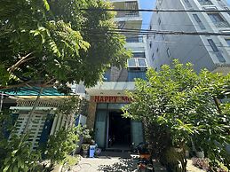 OYO 1191 Happy Motel