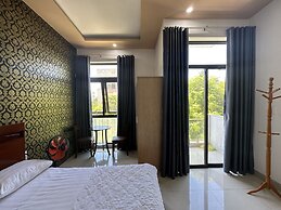 OYO 1191 Happy Motel