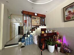 OYO 1191 Happy Motel