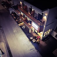 Electra Suites