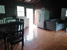 Belle Breeze Cottage