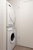 SeaPark Luxury Apartments