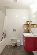 SeaPark Luxury Apartments