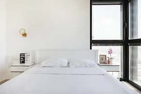 SeaPark Luxury Apartments