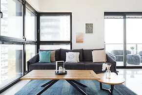 SeaPark Luxury Apartments