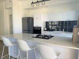 SeaPark Luxury Apartments