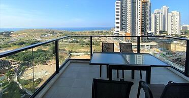SeaPark Luxury Apartments