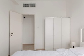 SeaPark Luxury Apartments