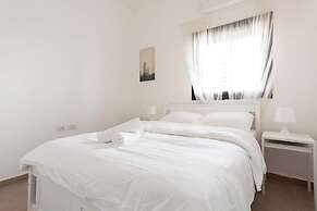 SeaPark Luxury Apartments