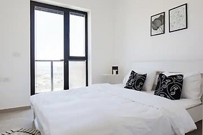 SeaPark Luxury Apartments