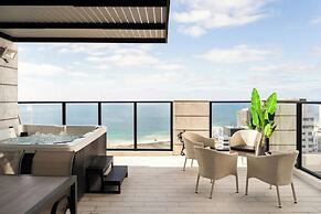 SeaPark Luxury Apartments