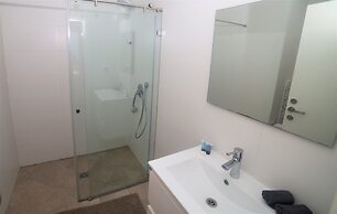 SeaPark Luxury Apartments