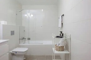 SeaPark Luxury Apartments