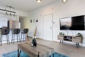 SeaPark Luxury Apartments