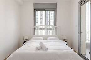 SeaPark Luxury Apartments