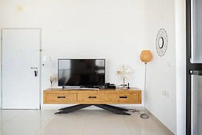 SeaPark Luxury Apartments