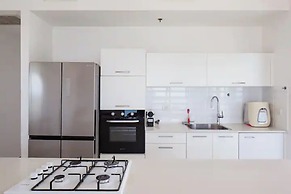 SeaPark Luxury Apartments