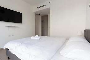 SeaPark Luxury Apartments