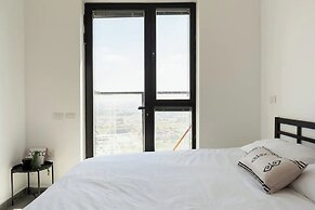 SeaPark Luxury Apartments