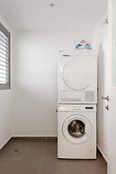 SeaPark Luxury Apartments