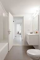 SeaPark Luxury Apartments