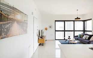 SeaPark Luxury Apartments