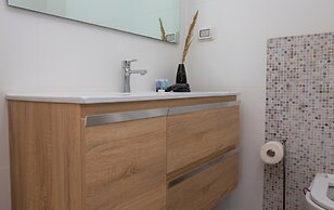 SeaPark Luxury Apartments