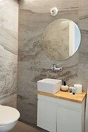 SeaPark Luxury Apartments