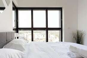 SeaPark Luxury Apartments