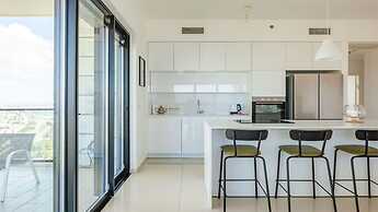 SeaPark Luxury Apartments