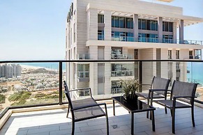 SeaPark Luxury Apartments