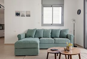 SeaPark Luxury Apartments