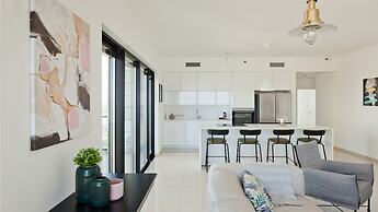 SeaPark Luxury Apartments