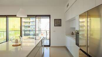 SeaPark Luxury Apartments