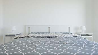 SeaPark Luxury Apartments