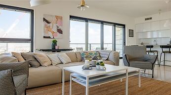 SeaPark Luxury Apartments