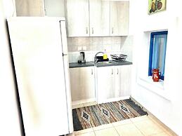 Gorgeous White Marsis Apartment in Paros