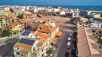 Branco Suites