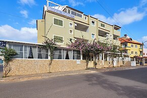 Branco Suites