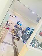 Eleventh House Hotel