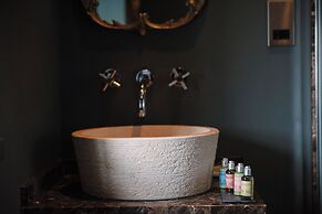 Newton Hall Courtyard Rooms