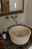 Newton Hall Courtyard Rooms