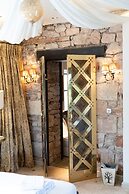 Newton Hall Courtyard Rooms